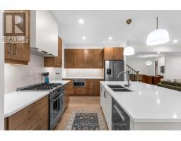 Primary Bedroom - 1625 Boardwalk Drive, Kingston, ON K7P0N3 Photo 16