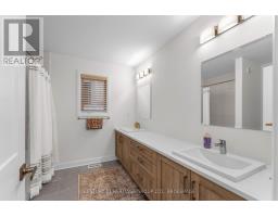 1625 Boardwalk Drive, Kingston, ON K7P0N3 Photo 44