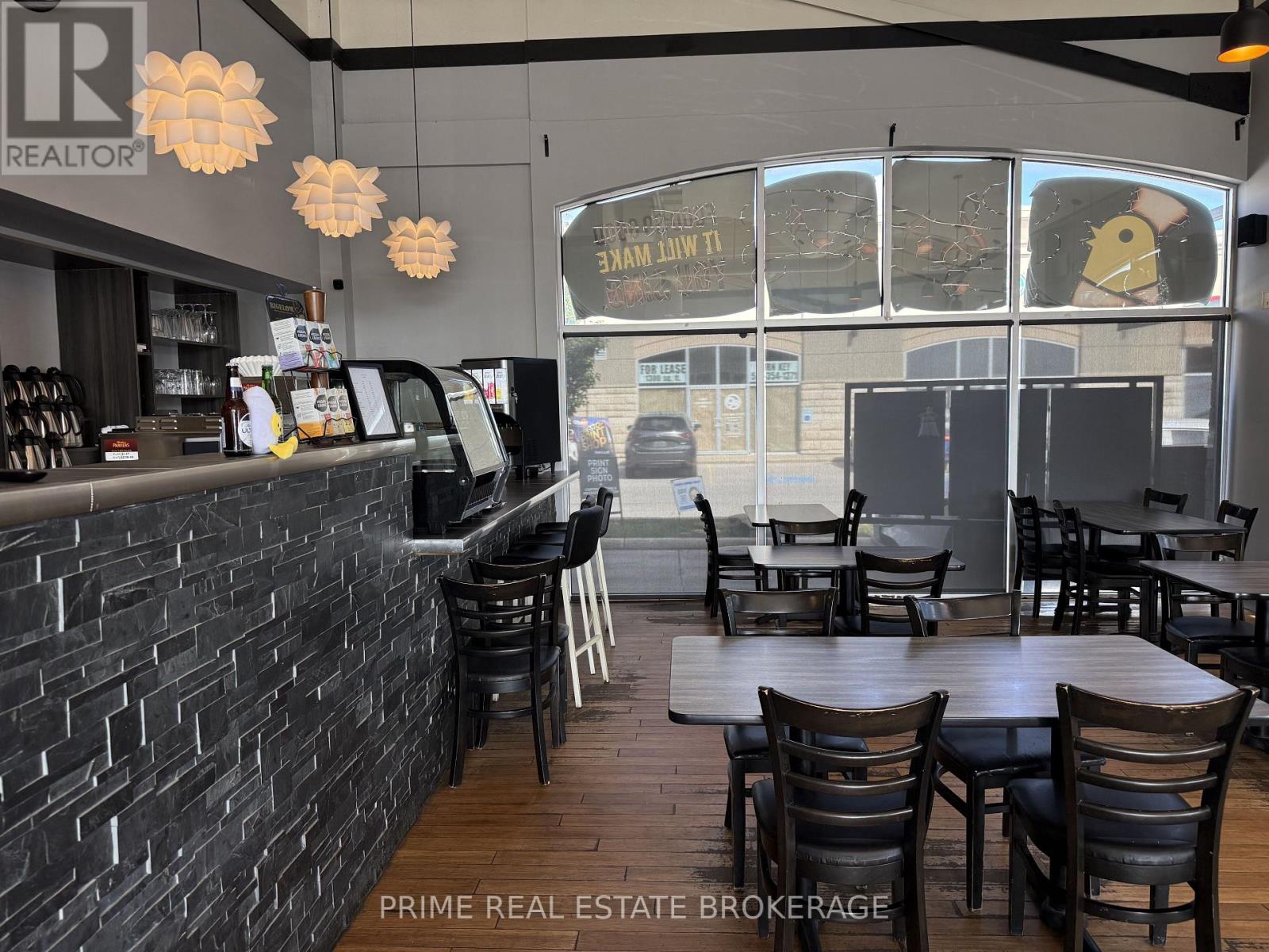 3 - 1426 FANSHAWE PARK ROAD W, London North (North E) — photo 5