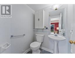 Bathroom - 51 Napoleon Drive N, London East, ON N5V4A9 Photo 16