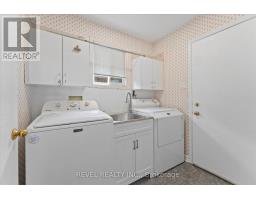 Bedroom 2 - 51 Napoleon Drive N, London East, ON N5V4A9 Photo 17