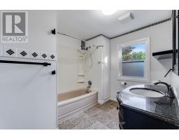 16 York Street E, Chatham Kent, ON N0P2C0 Photo 22