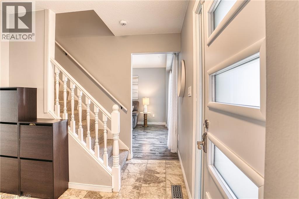36 ANGELA Crescent - Image 5