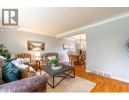 4pc Bathroom - 3501 Egremont Road, Plympton Wyoming, ON N0N1E0 Photo 6