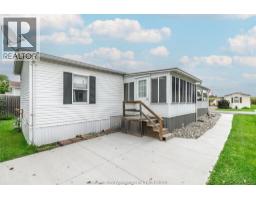 Primary Bedroom - 132 Dunkirk Drive, Chatham, ON N7L5P8 Photo 6