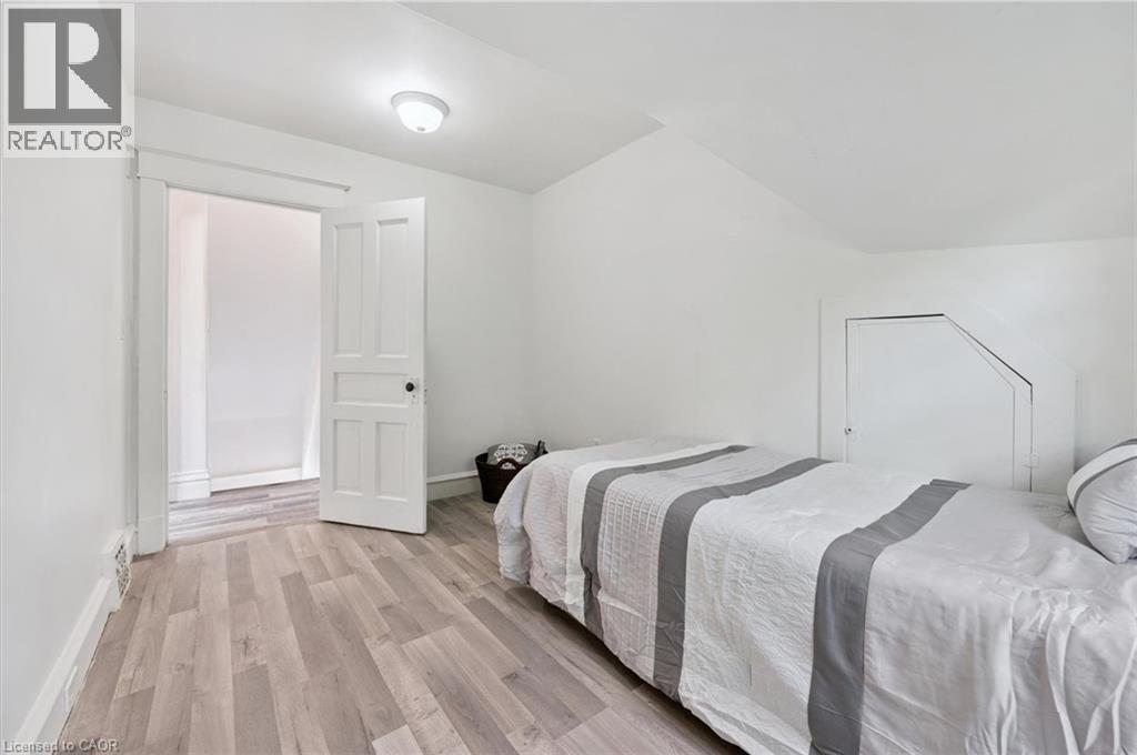 99 CEDAR Street - 20