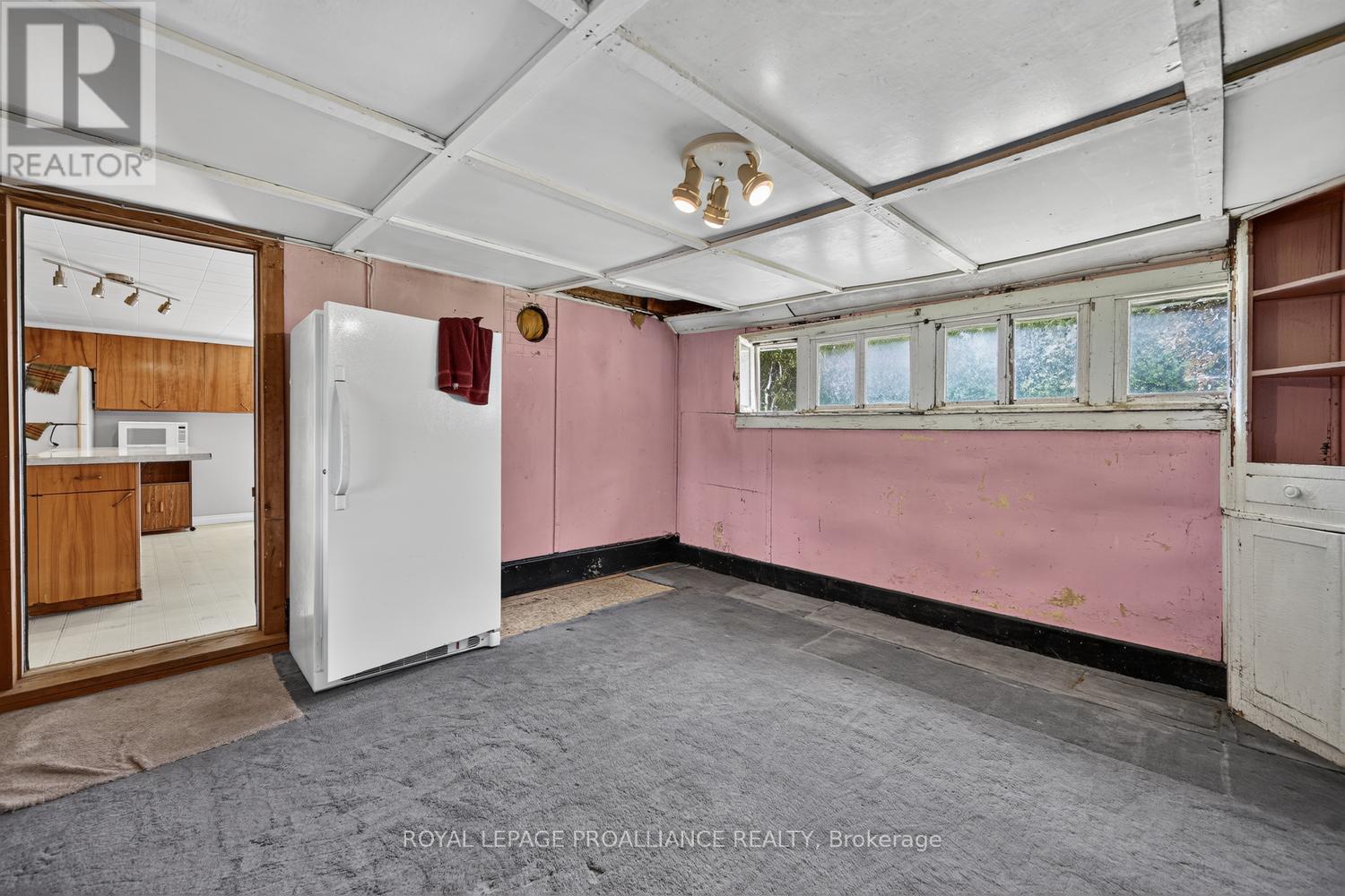 2696 MCINTOSH ROAD - 19