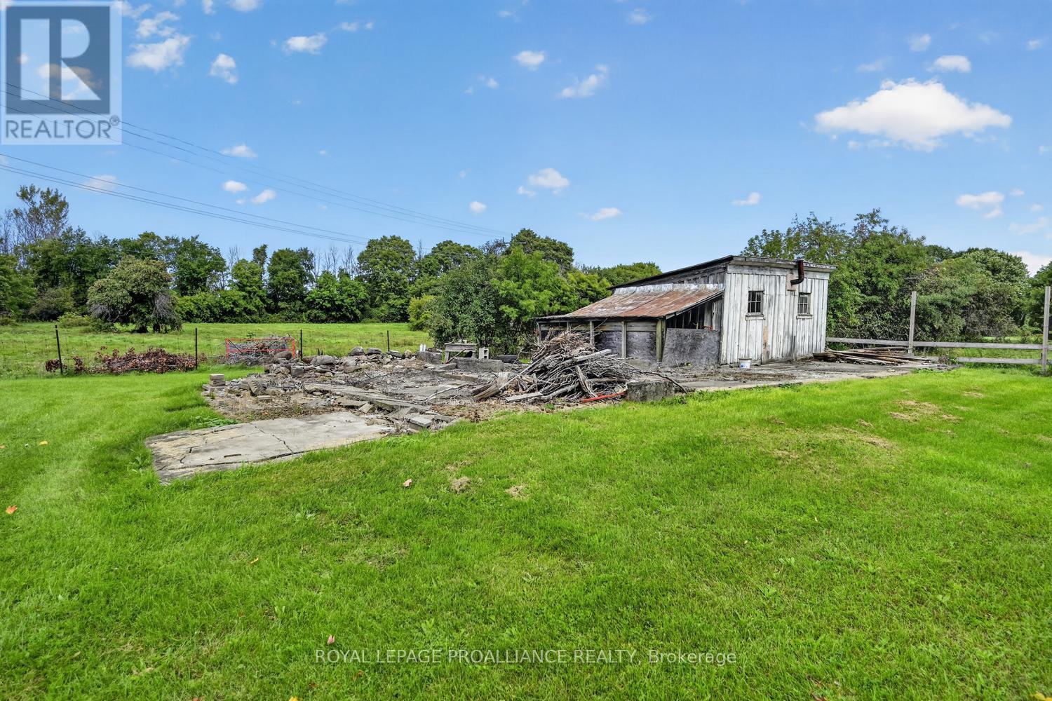2696 MCINTOSH ROAD - 28