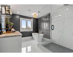 3161 Mcrobbie, Windsor, ON N8R0A2 Photo 21