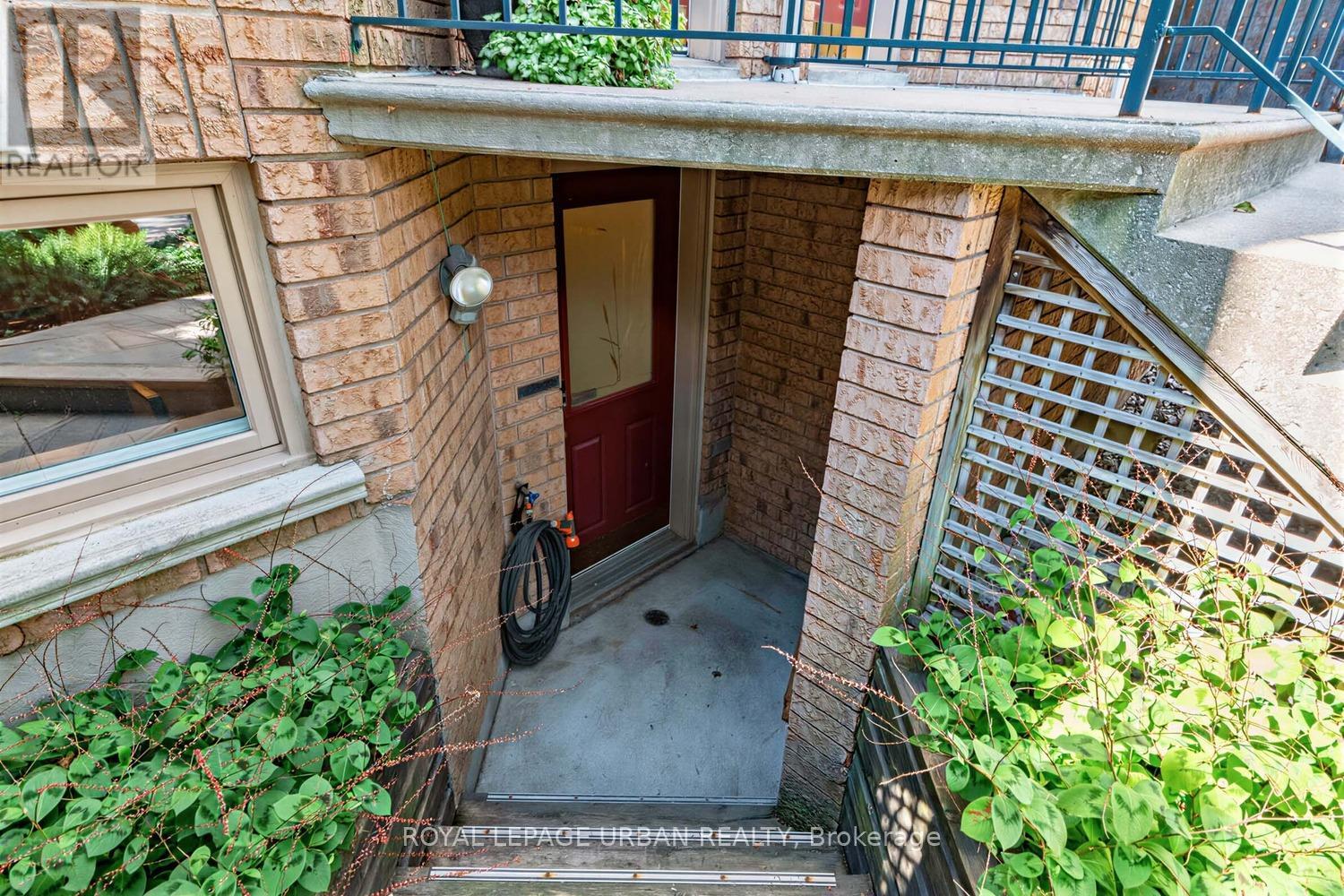 140A EUCLID AVENUE - 25