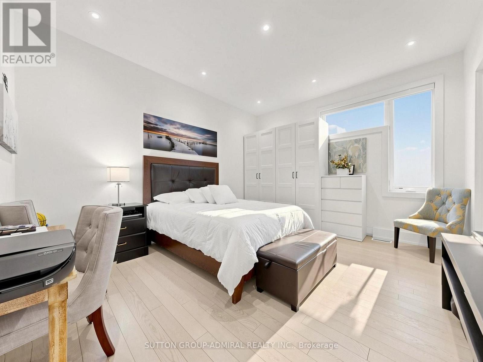 18 DUNSMORE GARDENS - Image 18