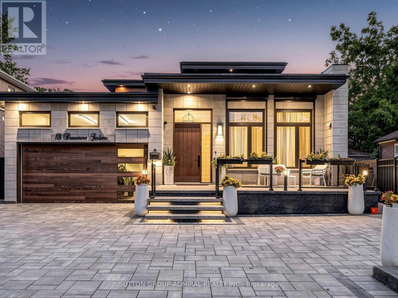 18 DUNSMORE GARDENS - 2