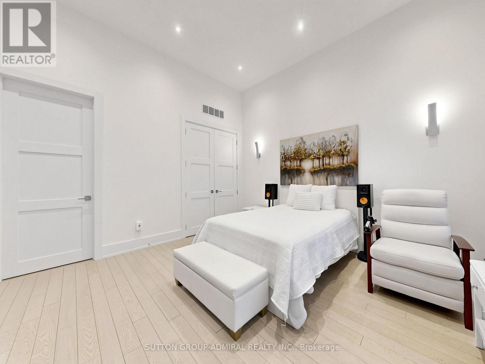 18 DUNSMORE GARDENS - Image 23