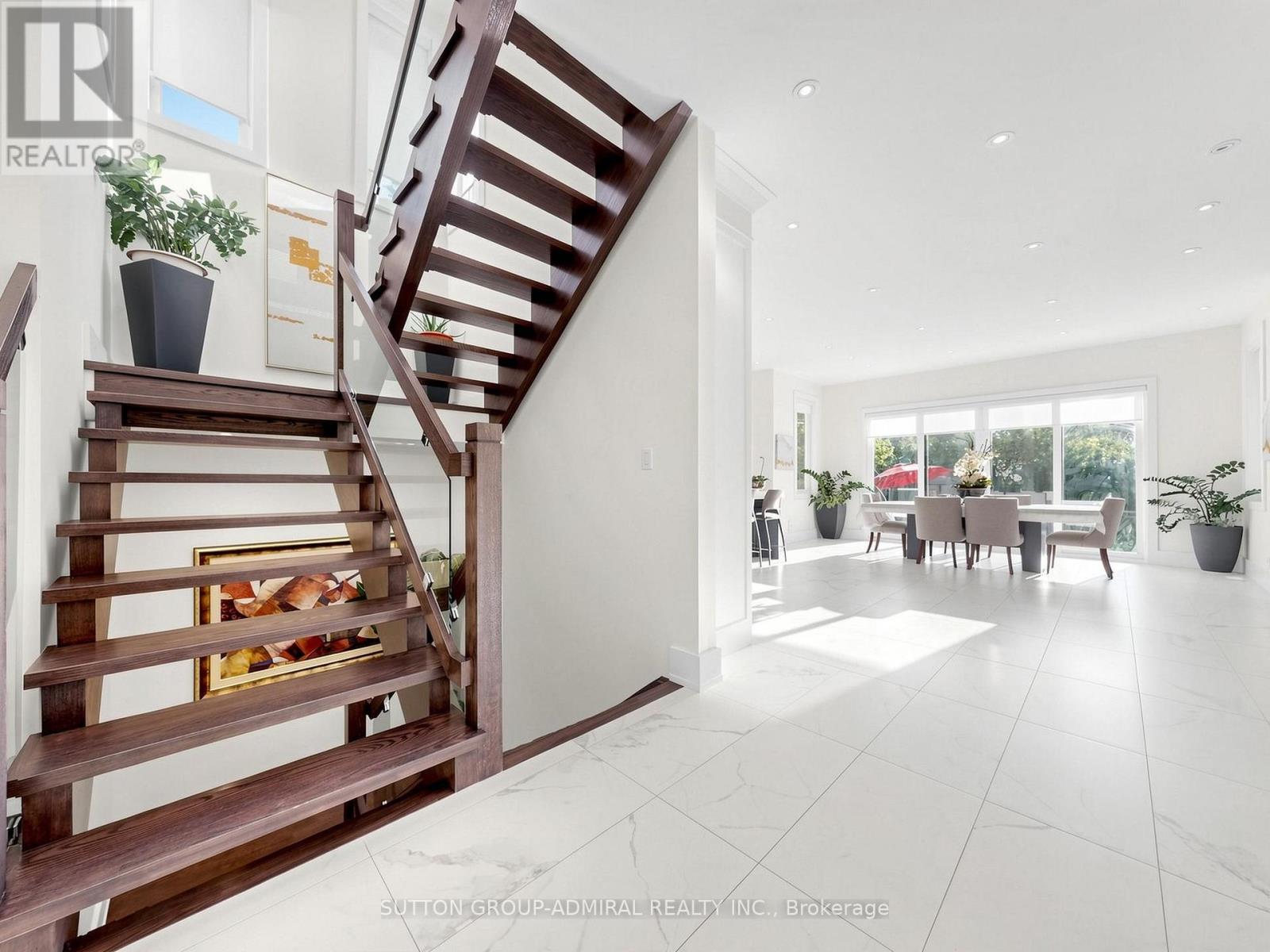 18 DUNSMORE GARDENS - Image 28