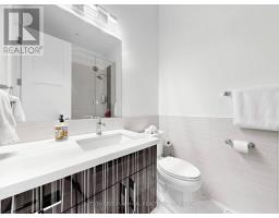 18 Dunsmore Gardens, Toronto, ON M3H3M2 Photo 20