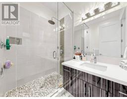 18 Dunsmore Gardens, Toronto, ON M3H3M2 Photo 25