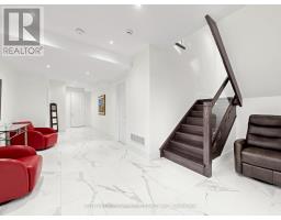 18 Dunsmore Gardens, Toronto, ON M3H3M2 Photo 34