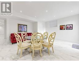 18 Dunsmore Gardens, Toronto, ON M3H3M2 Photo 37