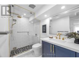 153 Lambertlodge Avenue, Toronto, ON M6G3X4 Photo 17
