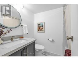 153 Lambertlodge Avenue, Toronto, ON M6G3X4 Photo 22