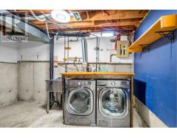 153 Lambertlodge Avenue, Toronto, ON M6G3X4 Photo 25