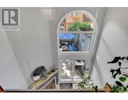 49 Granby Street, Toronto, ON M5B1H8 Photo 24