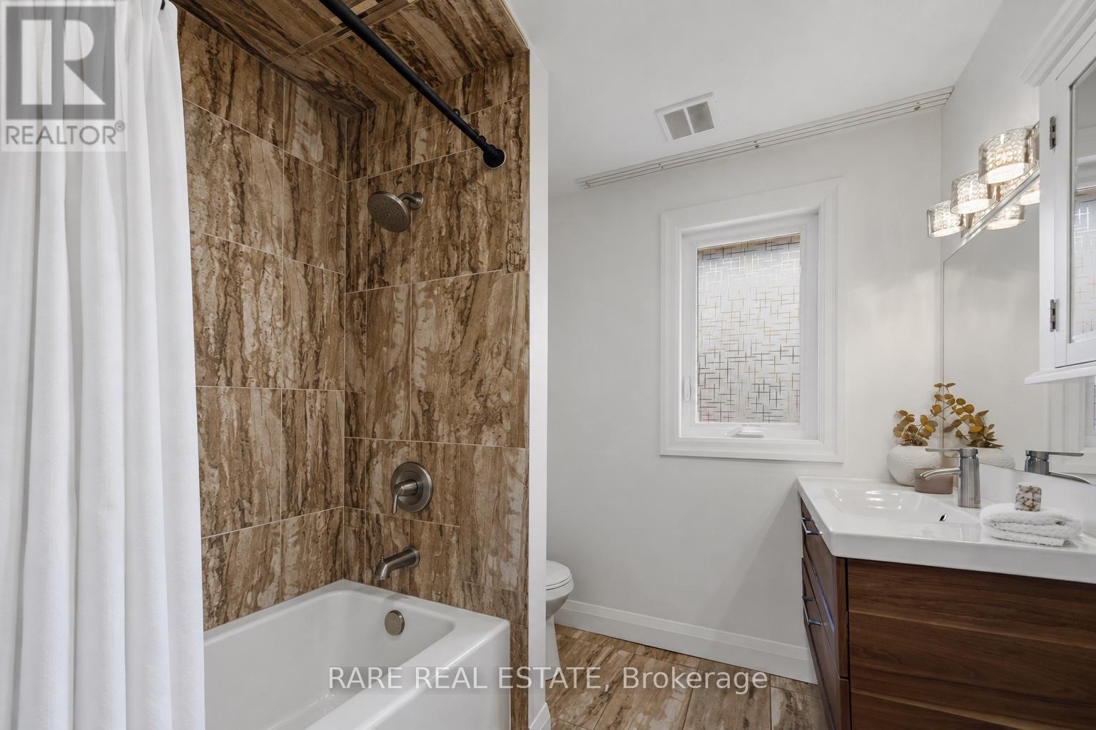 35 KENNARD AVENUE - 14