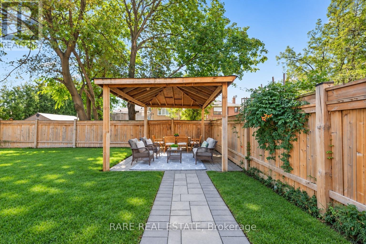 35 KENNARD AVENUE - 29