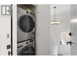 35 Kennard Avenue, Toronto, ON M3H4M2 Photo 13