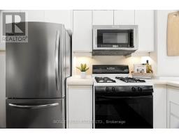 33a Henry Street, Toronto, ON M5T1W9 Photo 17