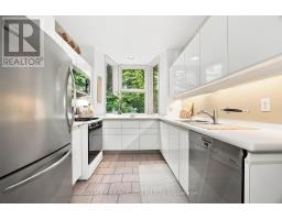 33a Henry Street, Toronto, ON M5T1W9 Photo 18