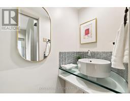 33a Henry Street, Toronto, ON M5T1W9 Photo 21