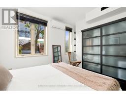 33a Henry Street, Toronto, ON M5T1W9 Photo 28