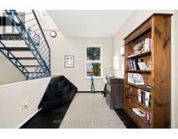 33a Henry Street, Toronto, ON M5T1W9 Photo 31
