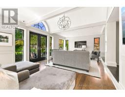 150 Glen Cedar Road, Toronto, ON M6C3G5 Photo 18
