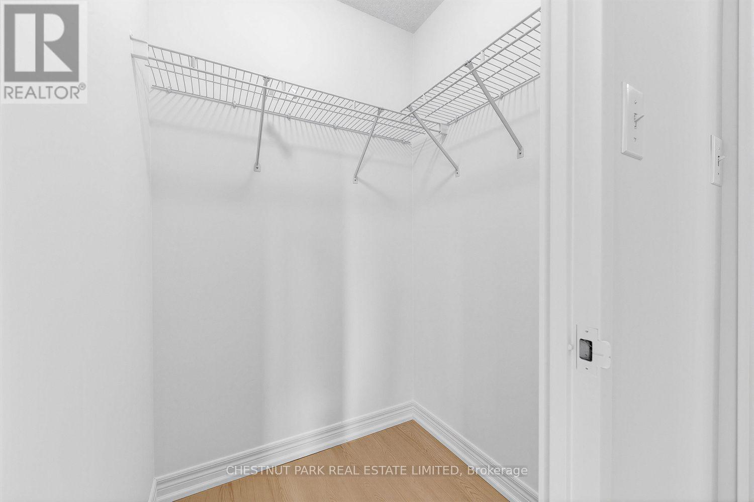 #505 35 MERTON STREET - 24
