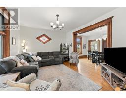 Family room - 44 Trafalgar Street, Goderich), ON N7A1T4 Photo 6