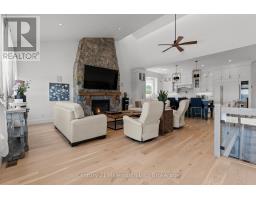 549 Punkinseed Lane, Georgian Bluffs, ON N0H1S0 Photo 18