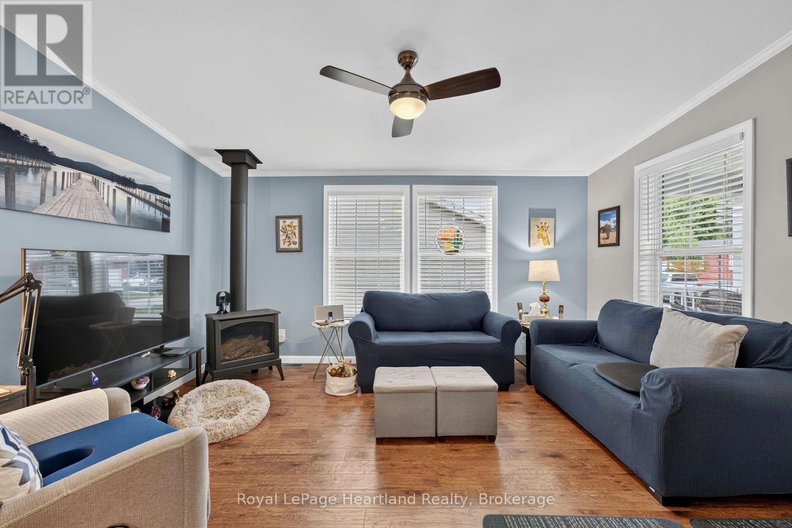 24 KELLESTINE DRIVE - 7