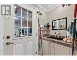 24 Kellestine Drive, Strathroy Caradoc, ON N7G0C5 Photo 31