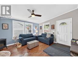 Bedroom 3 - 24 Kellestine Drive, Strathroy Caradoc, ON N7G0C5 Photo 6