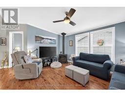 Laundry room - 24 Kellestine Drive, Strathroy Caradoc, ON N7G0C5 Photo 8