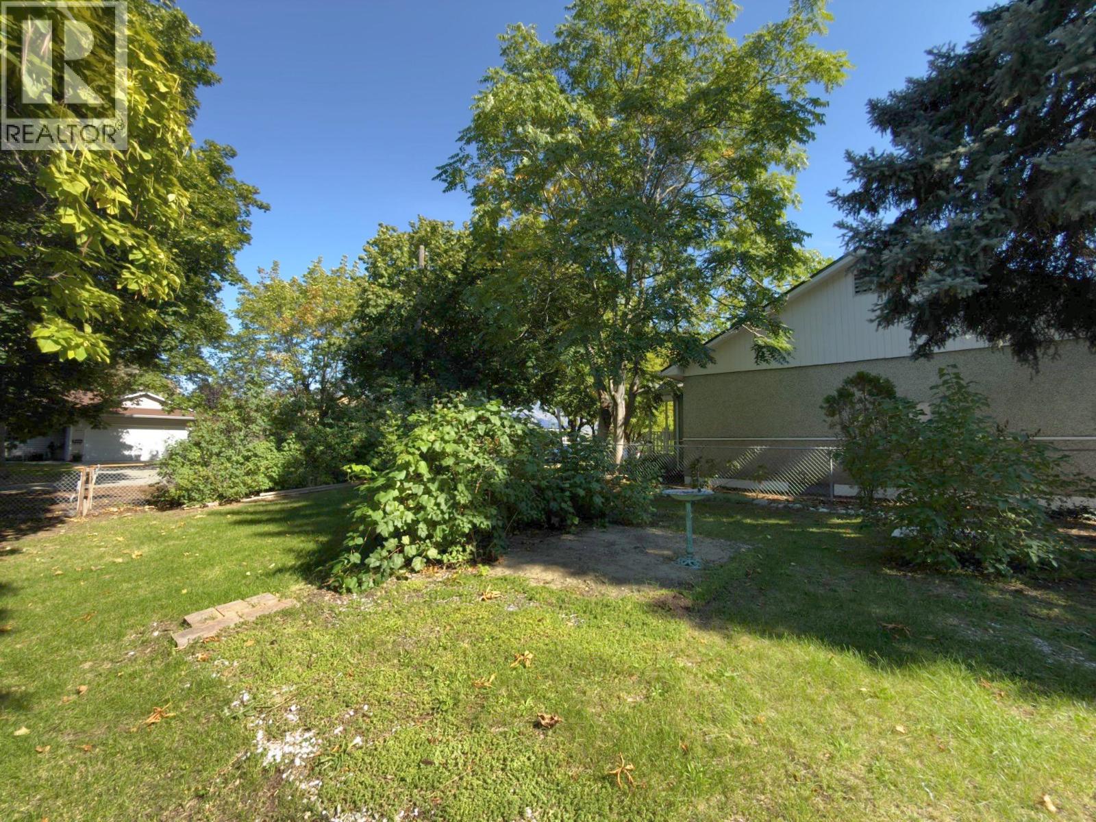 875 Tilton Avenue, Oliver