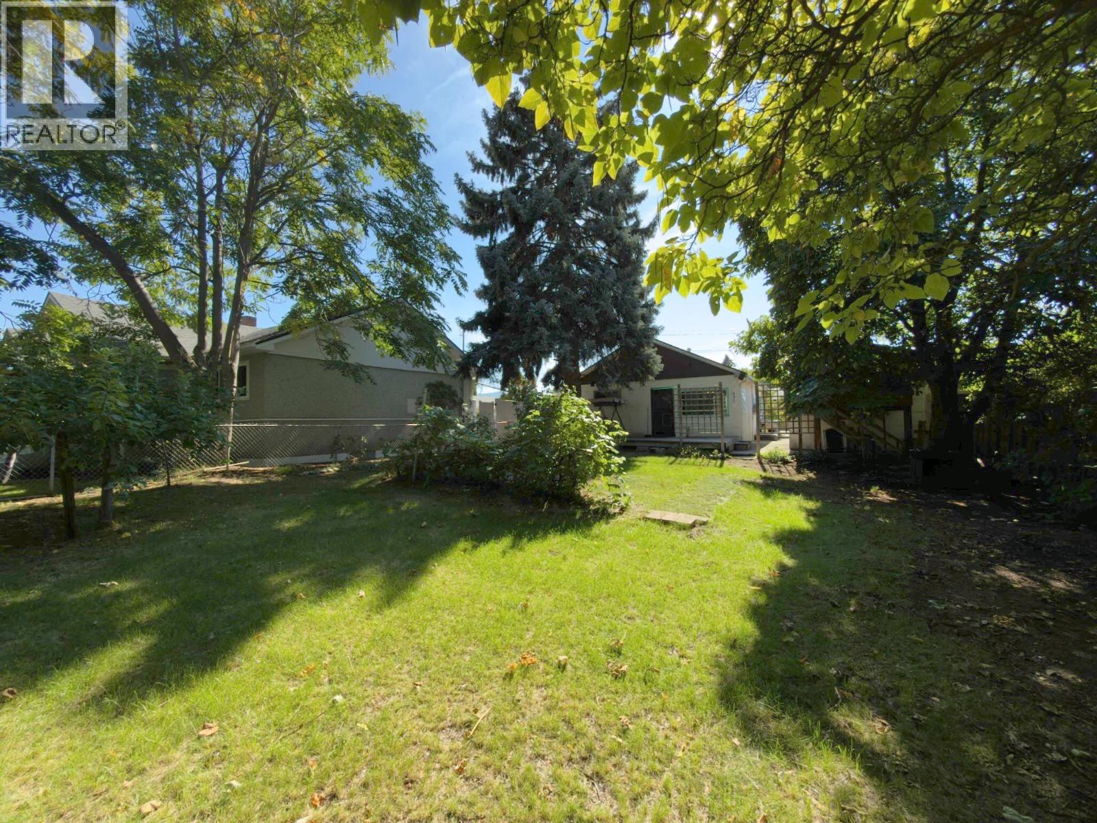 875 Tilton Avenue, Oliver