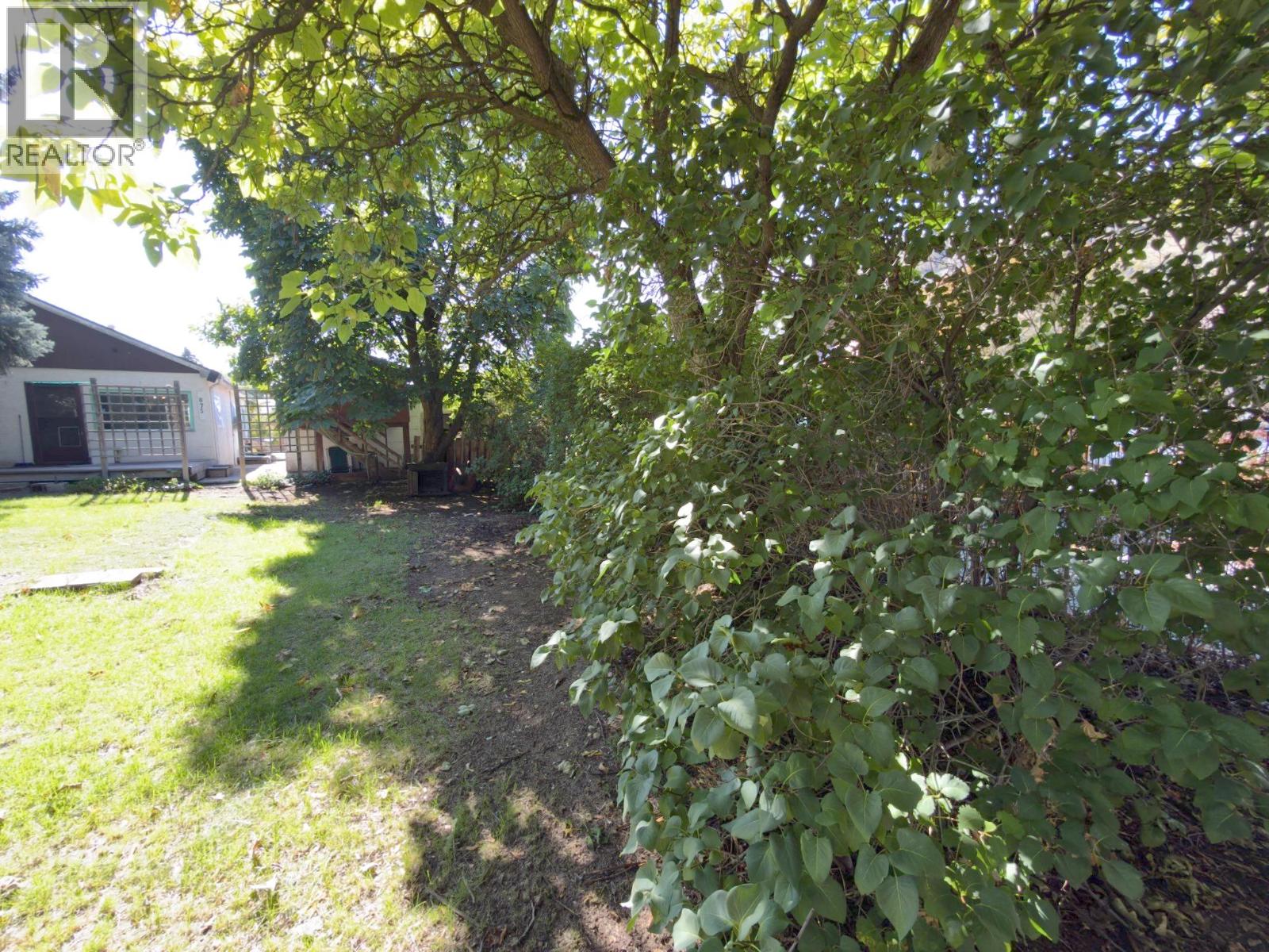 875 Tilton Avenue, Oliver