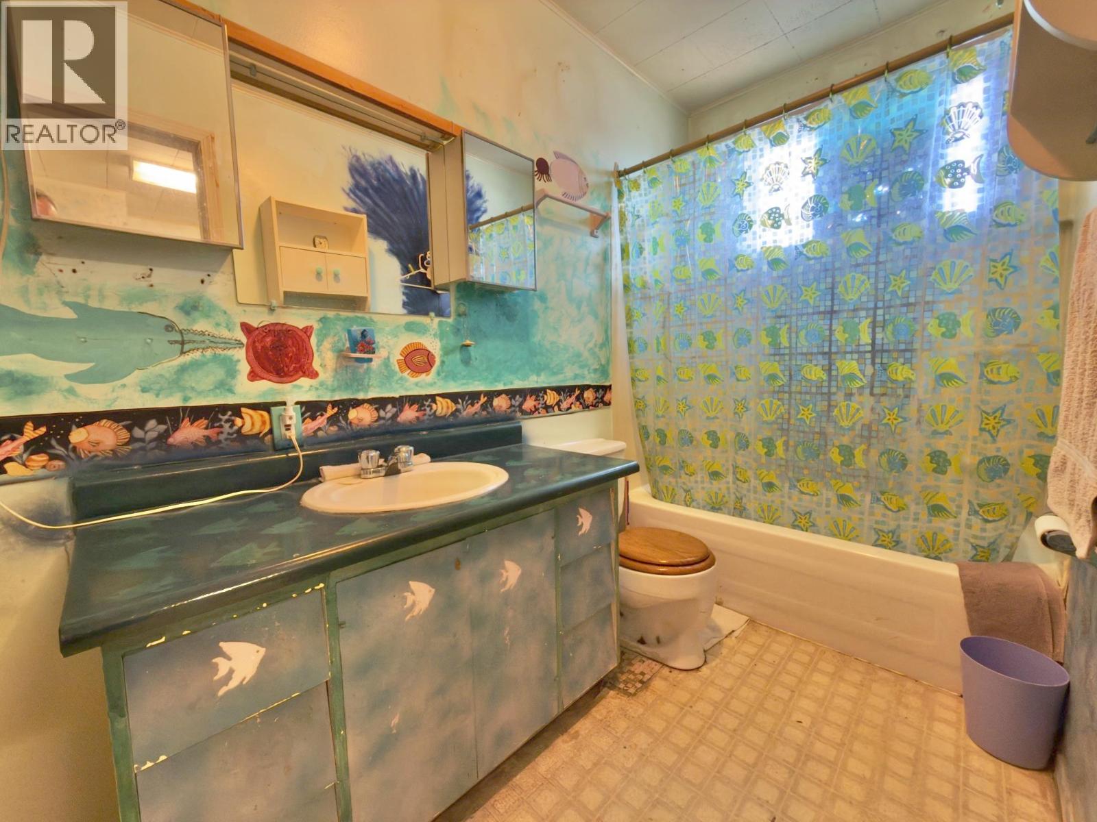 875 Tilton Avenue, Oliver