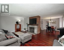 Kitchen - 4 Brantwood Drive, Toronto, ON M1H2G6 Photo 8