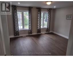 688b Midland Avenue, Toronto, ON M1K4C6 Photo 10