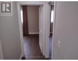 688b Midland Avenue, Toronto, ON M1K4C6 Photo 14