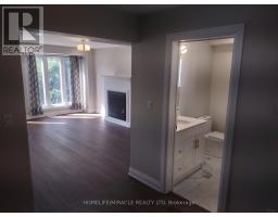 688b Midland Avenue, Toronto, ON M1K4C6 Photo 18